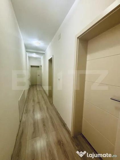 Vila contemporana cu 5 dormitoare, 5 bai ?i teren de 920 - 4