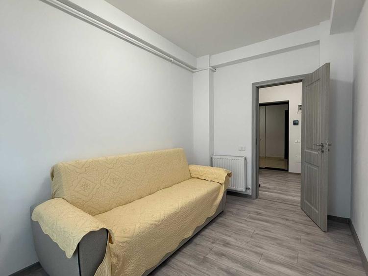 Apartament cu 3 camere decomandat în Cornitoiu
