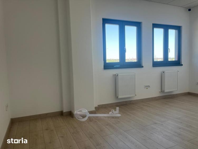 Spațiu comercial, de 160 mp, în Miroslava
