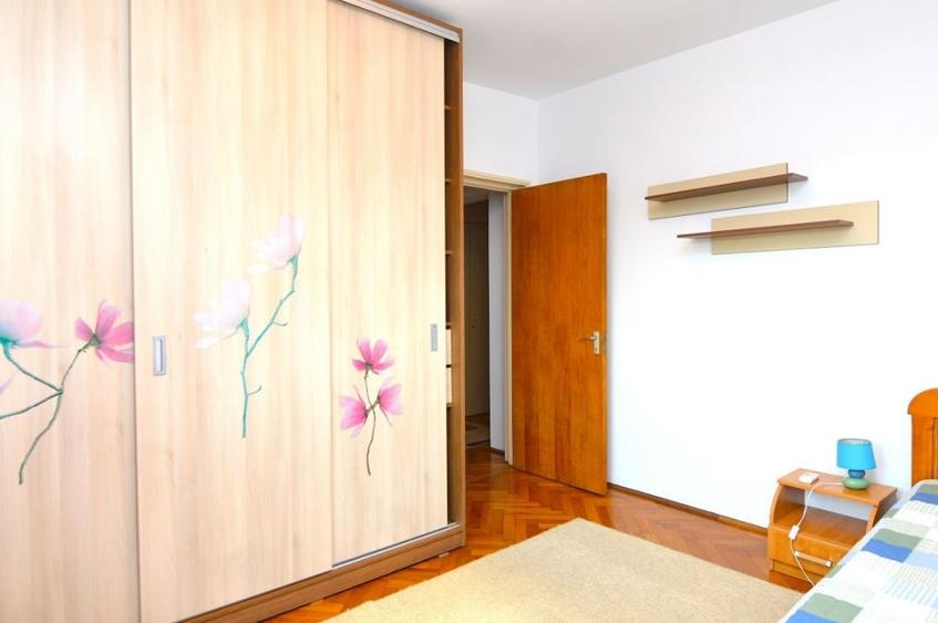 INCHIRIERE APARTAMENT 3 CAMERE UNIRII – TRAIAN - 13