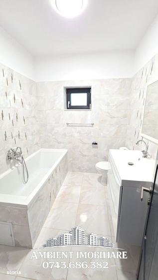Casă cu 4 camere cu Canalizare în Ultracentral