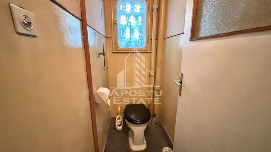 Casă cu 3 camere cu Canalizare în Girocului