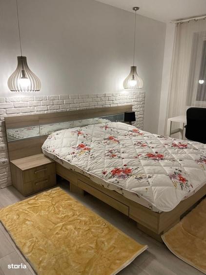 Apartament cu 2 camere decomandat în Piața Unirii