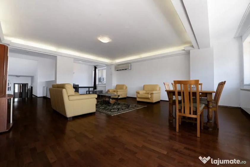 Apartament cu 4 camere decomandat în Dorobanți