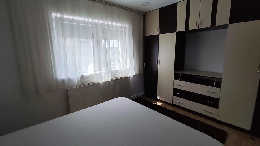 Apartament cu 2 camere semidecomandat în Chișoda