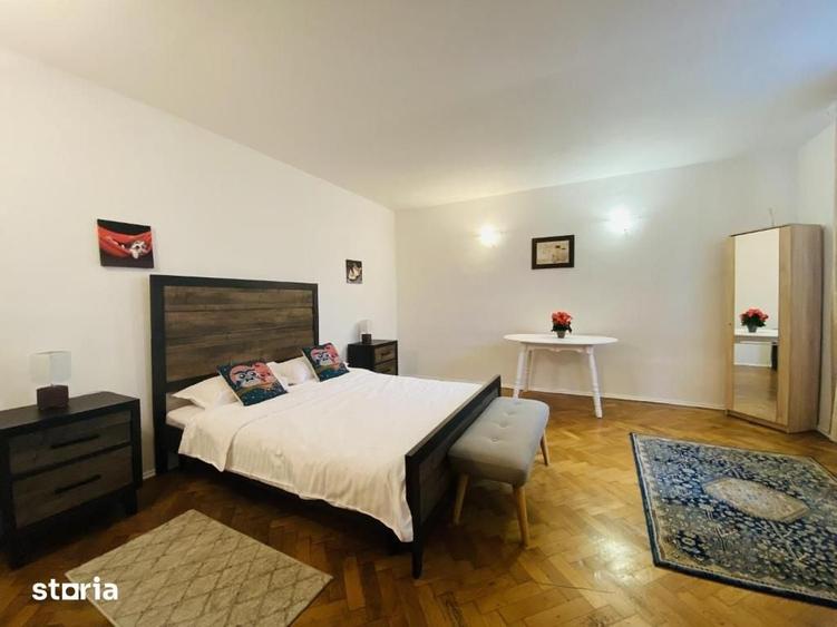 Apartament cu 2 camere semidecomandat, mobilat în Centrul Istoric