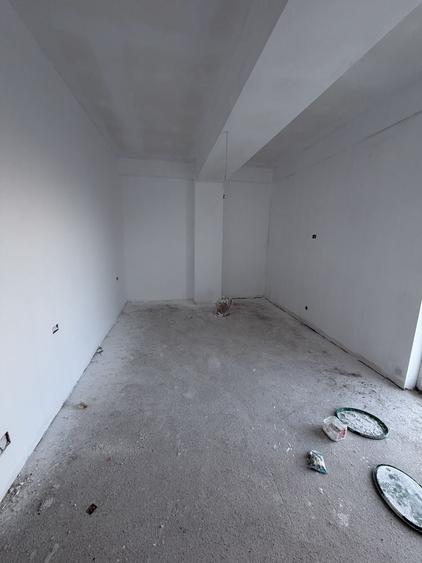 Apartament cu 2 camere decomandat în Popoveni