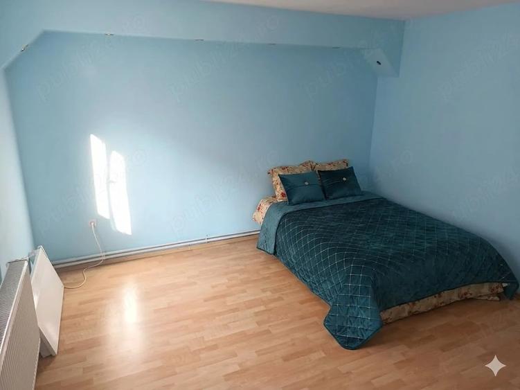 Casă cu 4 camere cu Teren 1040 Mp în Central