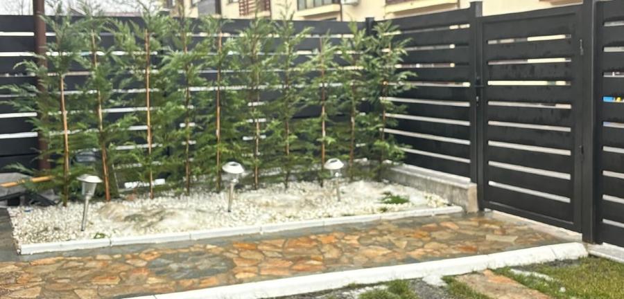 Casă cu 4 camere cu Teren 232 Mp în Miroslava