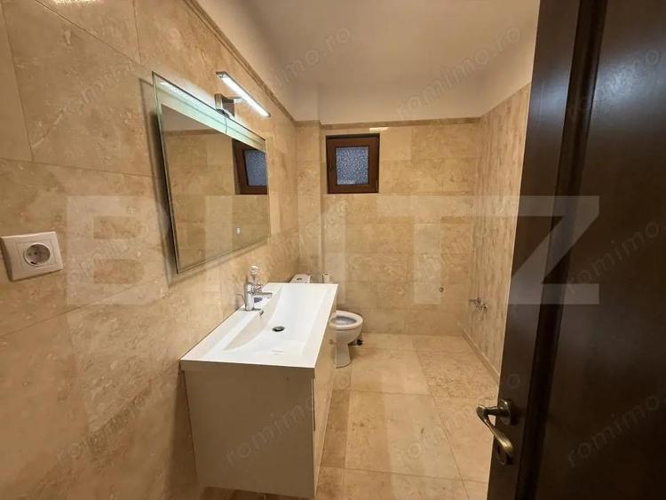 Casă cu Teren 3173 Mp în Central