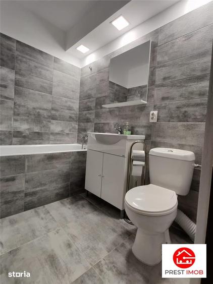 Apartament cu 2 camere decomandat în Cornișa