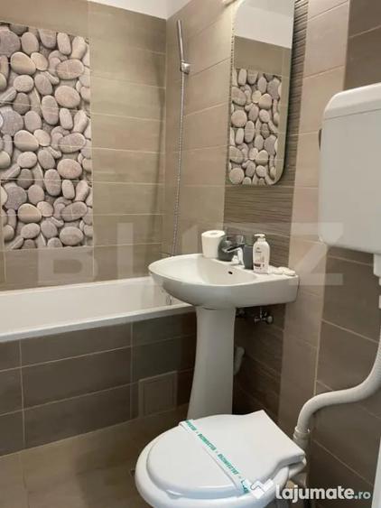 Casă cu 2 camere cu Teren 250 Mp în Central