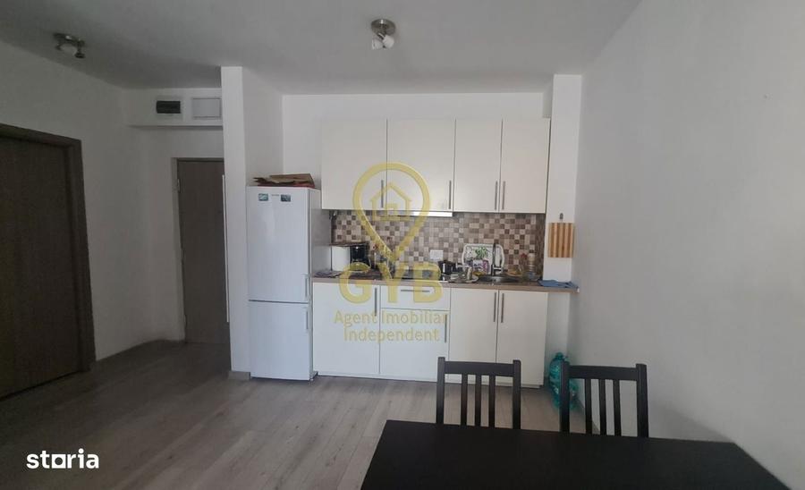 Apartament cu 2 camere, mobilat în Central