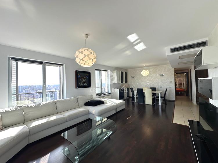 Apartament cu 3 camere semidecomandat, mobilat în Mihai Bravu