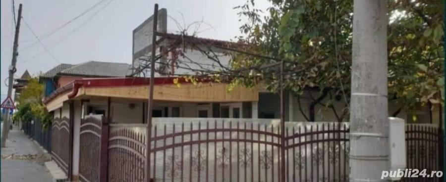 Casă cu 3 camere cu Teren 150 Mp în Nord