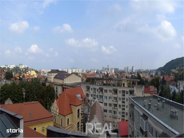 Spațiu comercial, de 100 mp, în Central