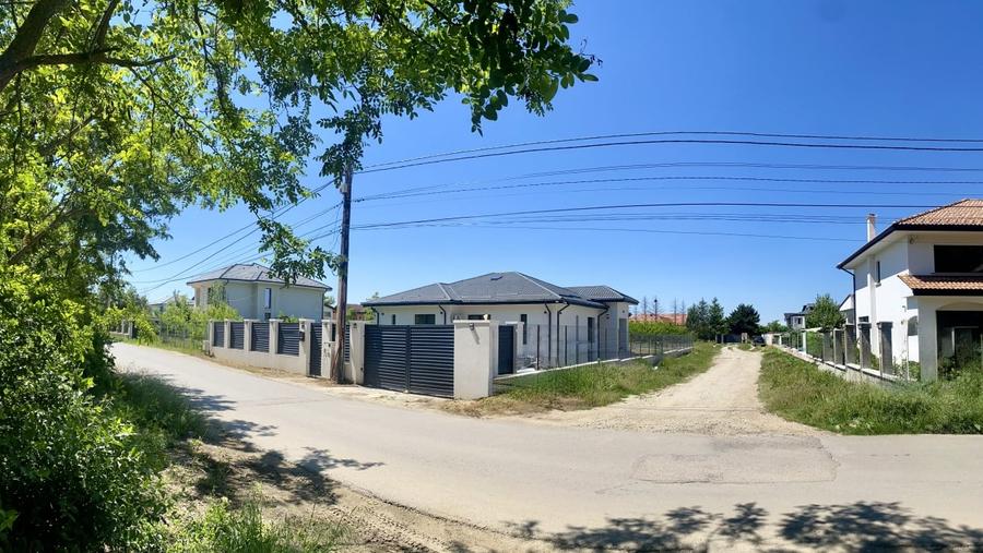 Teren Construcții intravilan de 1130 mp, în Corbeanca