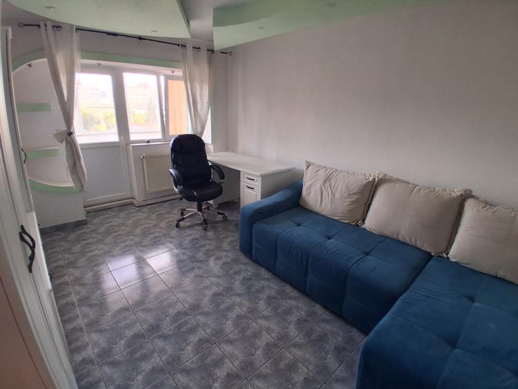 Apartament cu 2 camere decomandat în Păcurari — fotografia 2