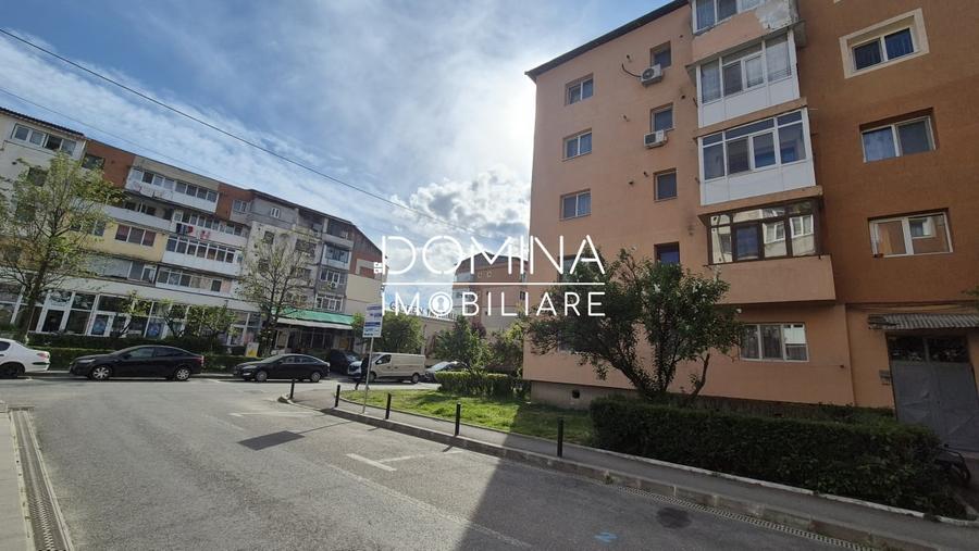 Apartament cu 4 camere decomandat în Nord-Vest