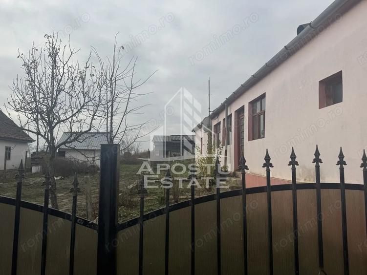 Casă cu Teren 2518 Mp în Petrovaselo