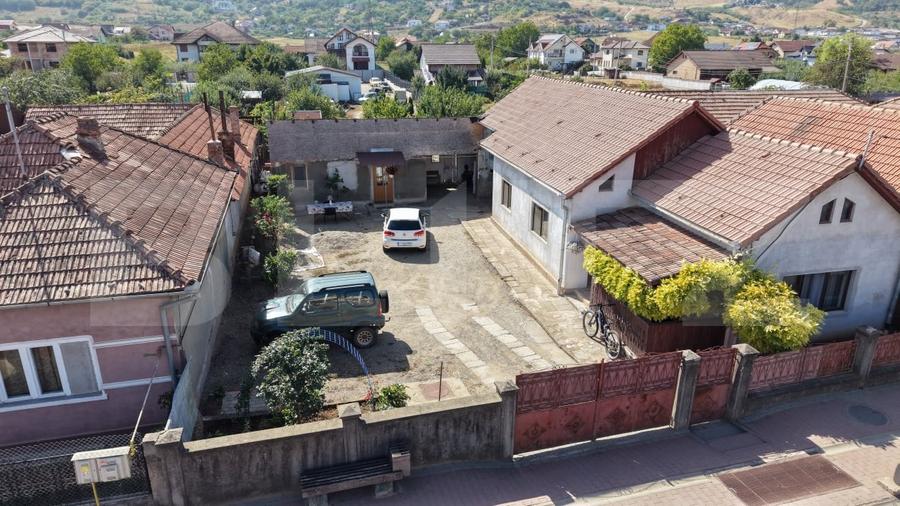 Casă individuală cu 3 camere cu Canalizare în Micești