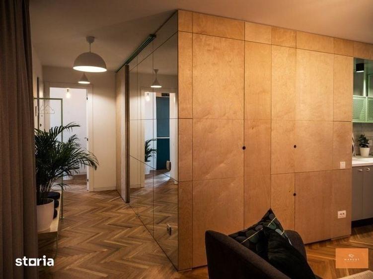 Apartament cu 4 camere în Victoriei