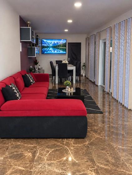 Casă cu 3 camere cu Teren 1000 Mp în Pietriș