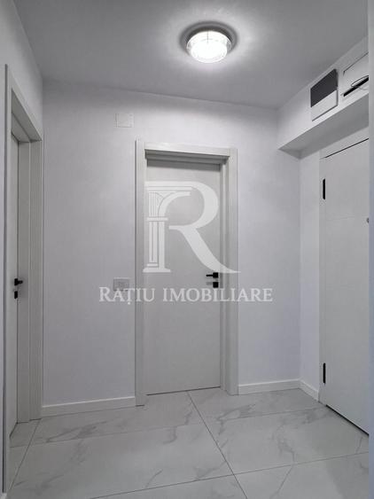 Apartament cu 2 camere semidecomandat, mobilat în Nufărul