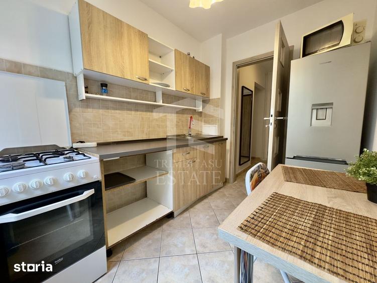 Apartament cu 2 camere, mobilat în Tei