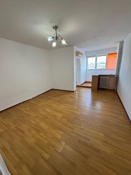 Garsonieră semidecomandată în Drumul Taberei