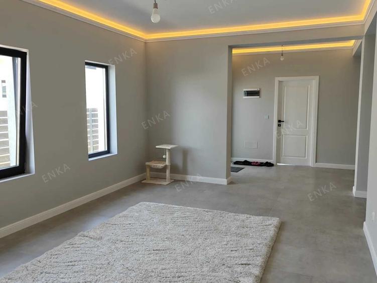 Casă cu 3 camere cu Teren 80 Mp în Miroslava