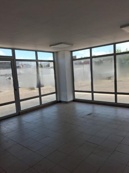 Spațiu comercial, de 590 mp, în Zona industrială