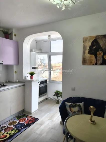 Apartament cu 2 camere semidecomandat, mobilat în Domenii