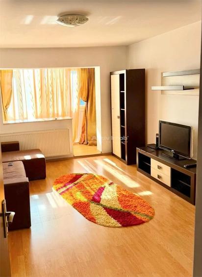 Apartament cu 2 camere semidecomandat în Sud