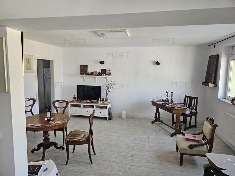 Apartament cu 3 camere decomandat, mobilat în Pantelimon