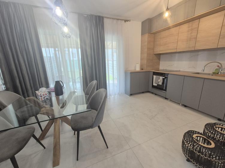 Duplex cu 3 camere cu Teren 250 Mp în Lisaura