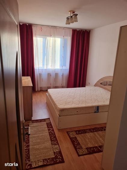 Apartament cu 3 camere în Dâmbul Rotund