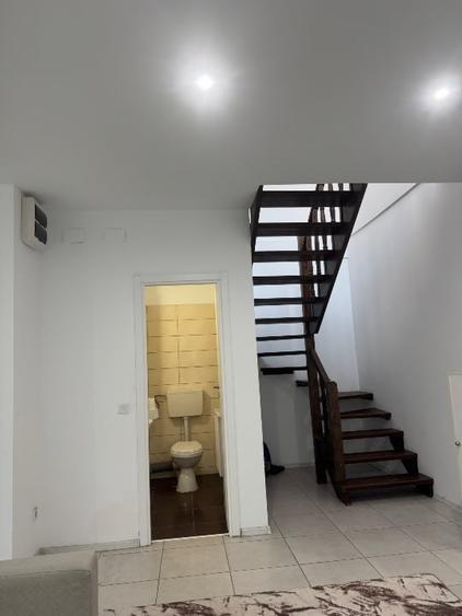 Apartament cu 3 camere, mobilat în Tomis Nord
