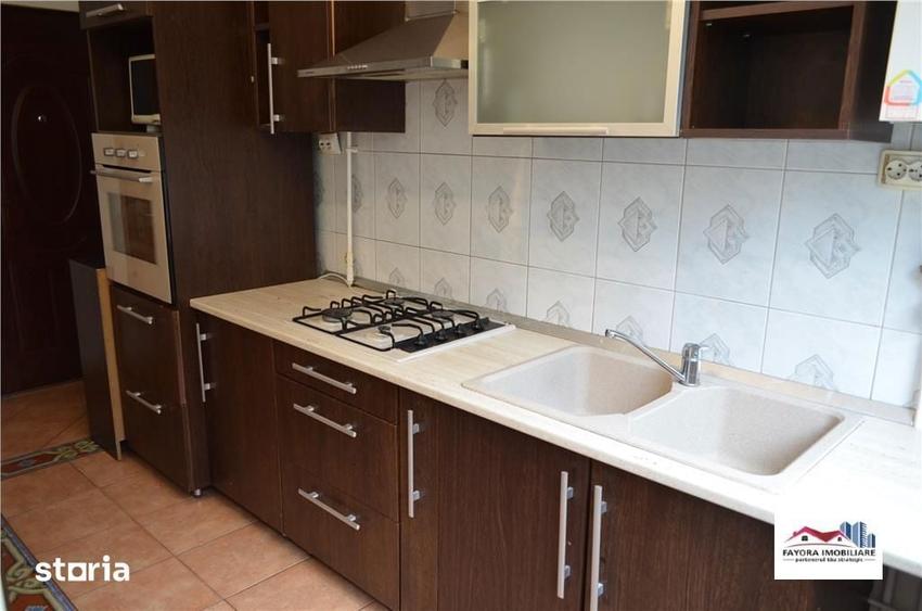 Apartament cu 2 camere în 22 Decembrie 1989