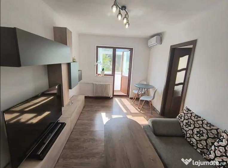 Apartament cu 2 camere semidecomandat în Tomis Nord