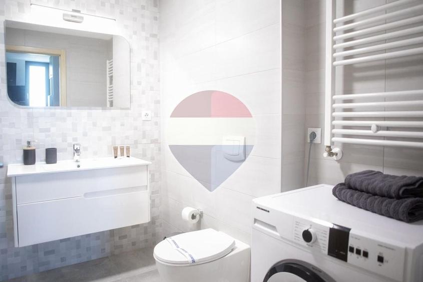 Apartament cu 2 camere semidecomandat, mobilat în Nord