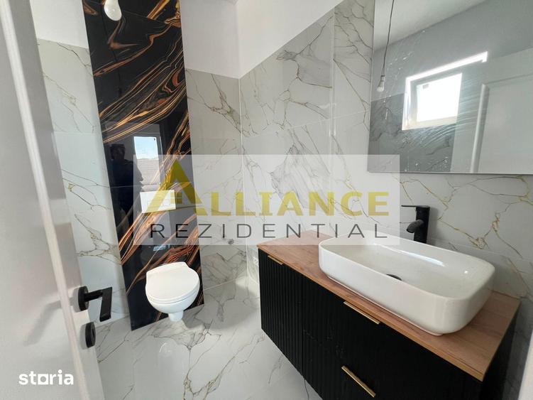 Casă cu 4 camere cu Teren 386 Mp în Central