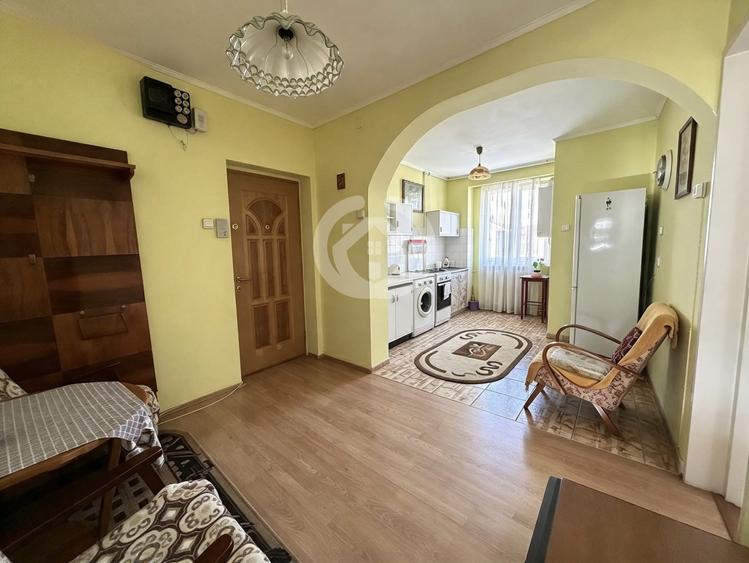 Apartament cu 3 camere decomandat, mobilat în Hipodrom 2