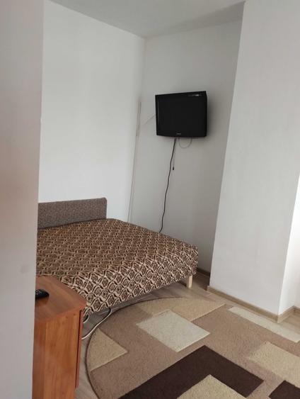 Garsonieră semidecomandată în Micro 6