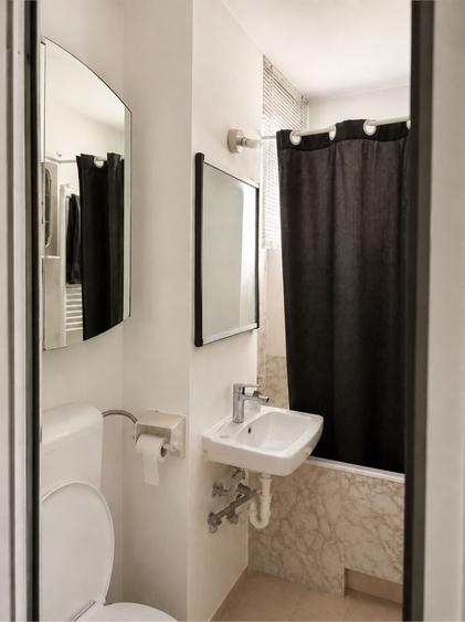 Apartament cu 3 camere decomandat în Griviței