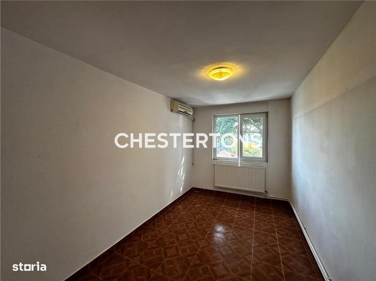 Apartament cu 3 camere decomandat în Ferentari