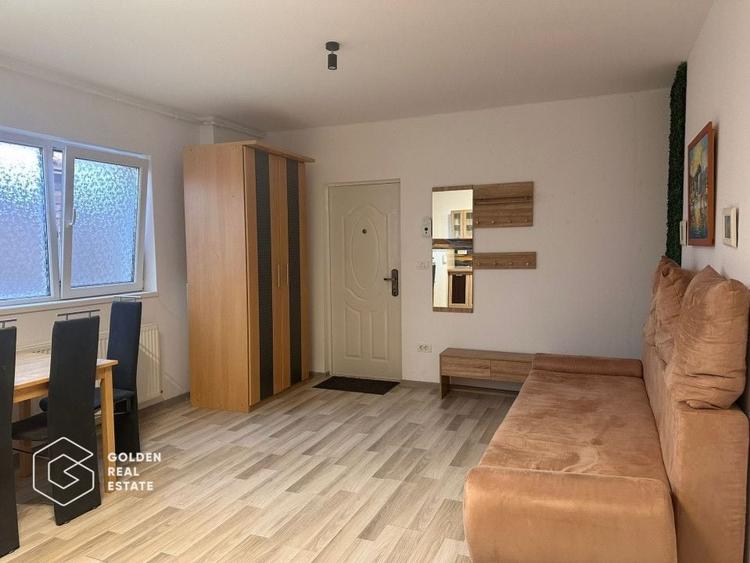 Casă individuală cu 2 camere cu Canalizare în Intim