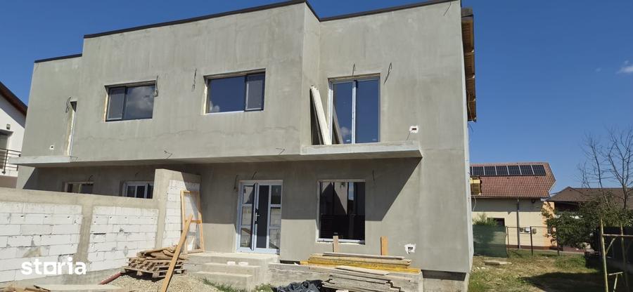 Casă cu 4 camere cu Teren 310 Mp în Găvana