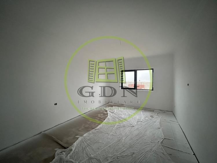 Casă individuală cu 4 camere cu Teren 412 Mp în Preajba