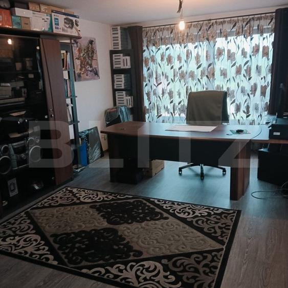 Casă individuală cu 5 camere cu Canalizare în Nord